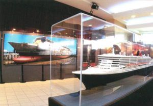 Exposition Queen Mary 2 Philippe Plisson maquette bateau